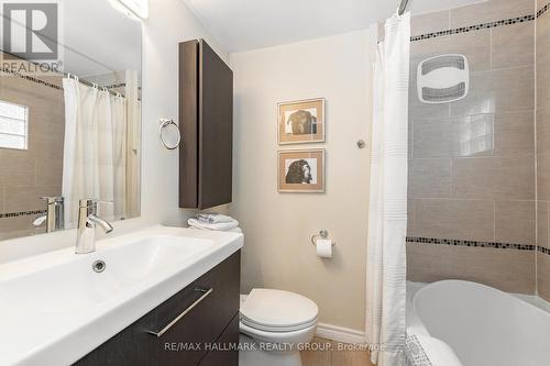 82 Beech Street, Ottawa, ON - Indoor Photo Showing Bathroom