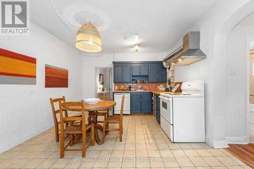 82 Beech Street, Ottawa, ON - Indoor