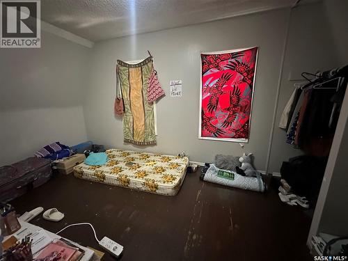 720 Cameron Street, Regina, SK - Indoor