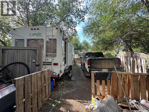 1070 Argyle Street, Regina, SK - Outdoor