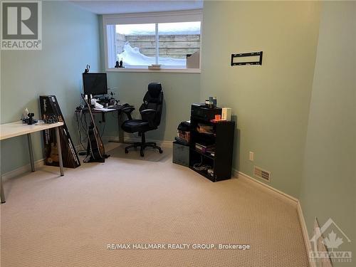 123 Garrity Crescent, Ottawa, ON - Indoor