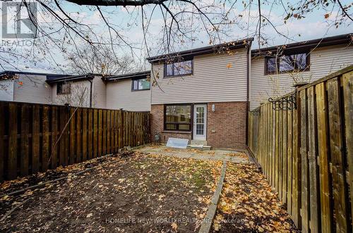 36 - 189 Springhead Gardens, Richmond Hill, ON - Outdoor