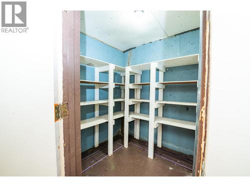 924 Dogwood Street, Creston, BC - Indoor