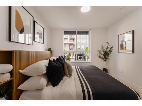 101 30494 Cardinal Avenue, Abbotsford, BC - Indoor