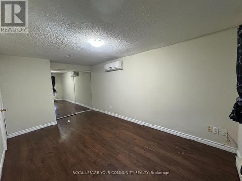 24 Grand River Court, Brampton, ON - Indoor Photo Showing Other Room