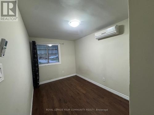 24 Grand River Court, Brampton, ON - Indoor Photo Showing Other Room