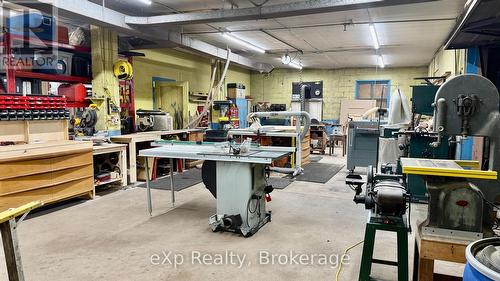 1567 Bruce Road 4, R.R. 2 Road, Brockton, ON - Indoor