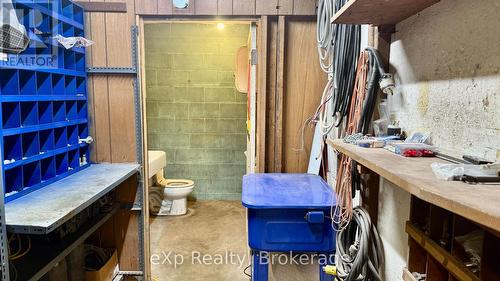 1567 Bruce Road 4, R.R. 2 Road, Brockton, ON - Indoor Photo Showing Bathroom