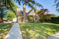 26 GREGORY STREET  Brampton, ON L6Y 1G1