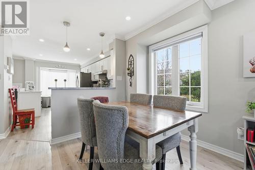 123 - 3480 Upper Middle Road, Burlington, ON - Indoor Photo Showing Dining Room