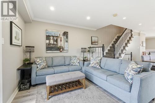 123 - 3480 Upper Middle Road, Burlington, ON - Indoor Photo Showing Living Room