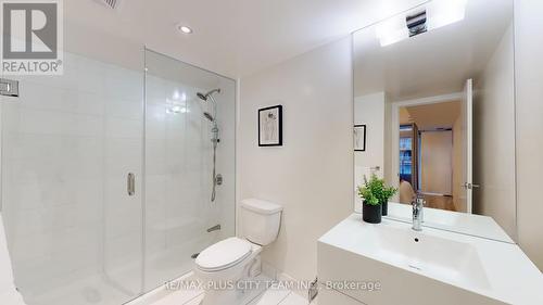 830 - 10 Capreol Court, Toronto, ON - Indoor Photo Showing Bathroom