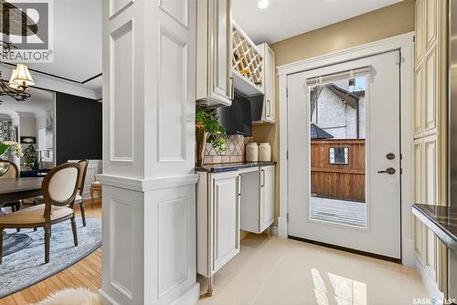 3002 Albert Street, Regina, SK - Indoor