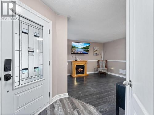 4 Greengrove Way, Whitby, ON - Indoor With Fireplace