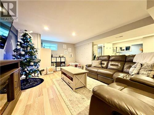 2861 Raymond Street, Greater Sudbury, ON - Indoor Photo Showing Living Room With Fireplace