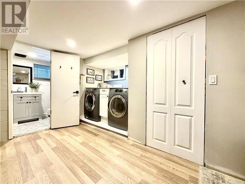 2861 Raymond Street, Greater Sudbury, ON - Indoor Photo Showing Laundry Room