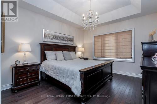 222 Ridge Way, New Tecumseth, ON - Indoor Photo Showing Bedroom