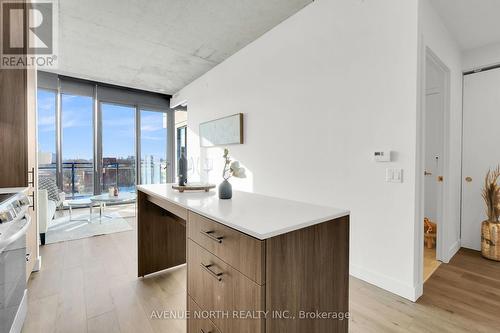 717 - 10 James Street, Ottawa, ON - Indoor Photo Showing Kitchen