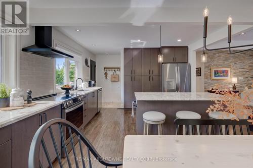 544 Maplehill Drive, Burlington, ON - Indoor