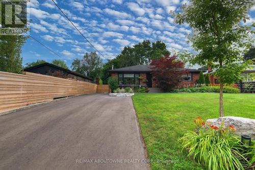 544 Maplehill Drive, Burlington, ON - Outdoor With Deck Patio Veranda