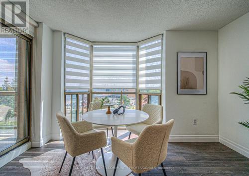 503 - 1225 North Shore Boulevard E, Burlington, ON - Indoor Photo Showing Dining Room