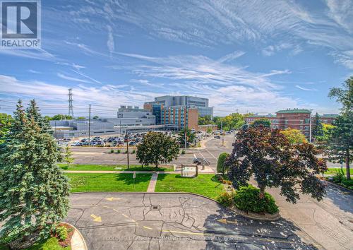 503 - 1225 North Shore Boulevard E, Burlington, ON - Outdoor With View