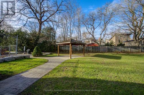 503 - 1225 North Shore Boulevard E, Burlington, ON - Outdoor