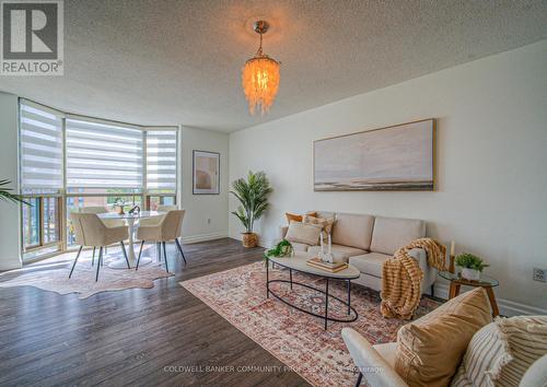 503 - 1225 North Shore Boulevard E, Burlington, ON - Indoor Photo Showing Living Room