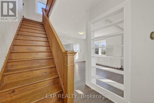 8184 26 Highway, Clearview, ON - Indoor Photo Showing Other Room