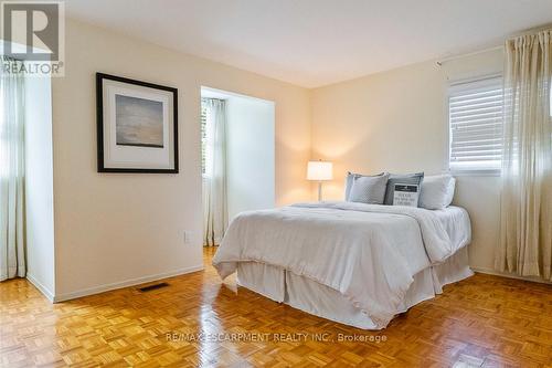 2369 Baccaro Road, Oakville, ON - Indoor Photo Showing Bedroom