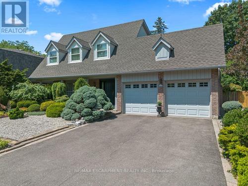 2369 Baccaro Road, Oakville, ON - Outdoor With Facade
