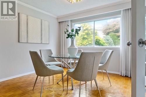 2369 Baccaro Road, Oakville, ON - Indoor Photo Showing Dining Room