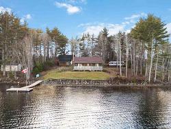 25 Oakridge Lane  East Clifford, NS B0R 1E0