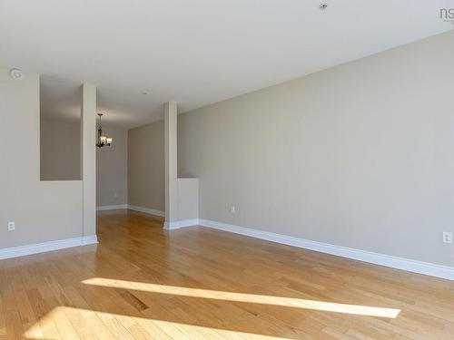 211 168 Green Village Lane, Dartmouth, NS 