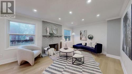 31 Cavalry Trail, Markham, ON - Indoor