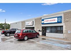 5-3950 MALDEN  Windsor, ON N9C 2G4