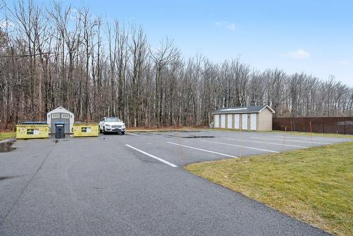 Parking - 2-61 Rue Des Échevins, Saint-Jean-Sur-Richelieu, QC - Outdoor