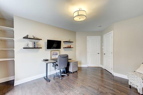 Bedroom - 1-8235 Rue De Londres, Brossard, QC - Indoor Photo Showing Other Room