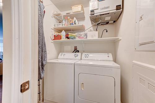 Laundry room - 1-8235 Rue De Londres, Brossard, QC - Indoor Photo Showing Laundry Room