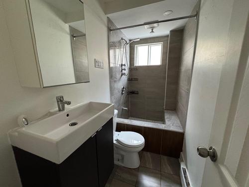 Salle de bains - 94 Rue St-Étienne, Gatineau (Hull), QC - Indoor Photo Showing Bathroom