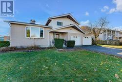 6 METCALFE AVENUE  Kingston (Central City West), ON K7M 2W6