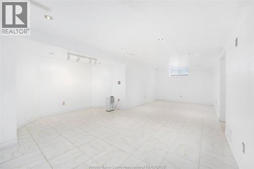 469 John Harvey Crescent, Windsor, ON - Indoor Photo Showing Other Room