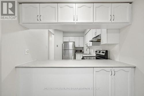 205 Briston Private, Ottawa, ON - Indoor Photo Showing Kitchen