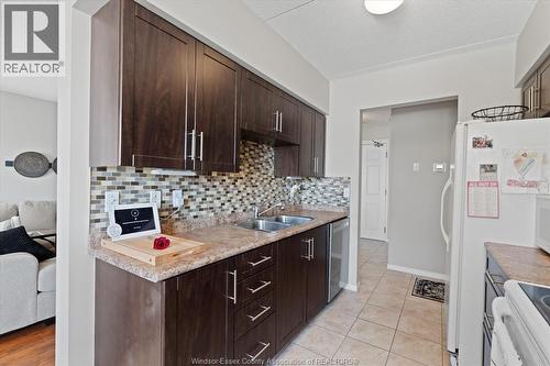 100 Pickering Unit# 403, Amherstburg, ON - Indoor Photo Showing Kitchen With Double Sink