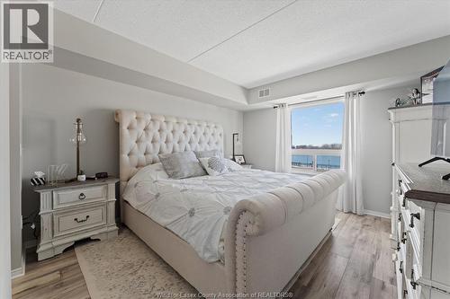 100 Pickering Unit# 403, Amherstburg, ON - Indoor Photo Showing Bedroom
