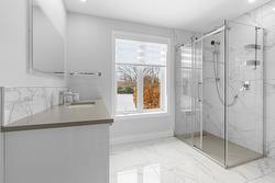 Salle de bains attenante à la CCP - 