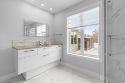 Salle de bains attenante à la CCP - 