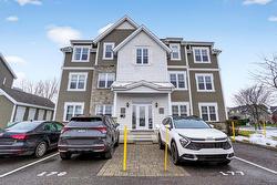 16179 Av. du Caddy  Saint-Hyacinthe, QC J2T 0E8