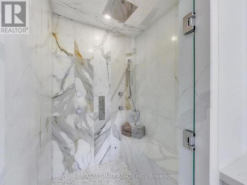 35 Fleming Crescent, Toronto, ON - Indoor Photo Showing Bathroom