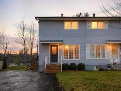 19 Cockburn Court  Lower Sackville, NS B4C 1K4